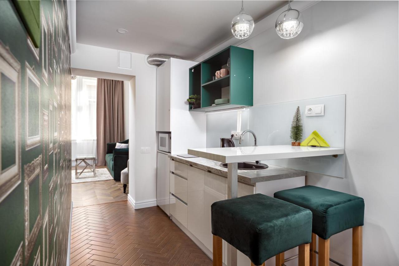 Green Apartment 利沃夫 外观 照片